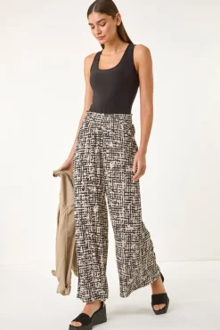 Trousers><noscript><img width=