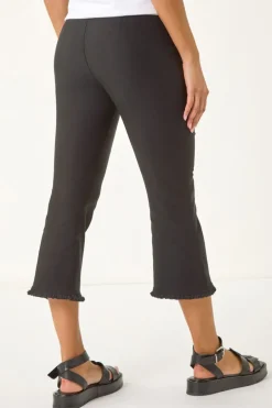 Trousers><noscript><img width=