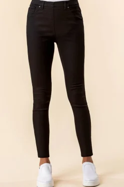 Jeans & Jeggings><noscript><img width=