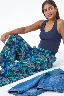 Trousers><noscript><img width=