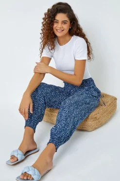 Trousers><noscript><img width=