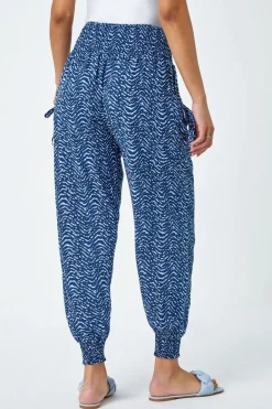 Trousers><noscript><img width=