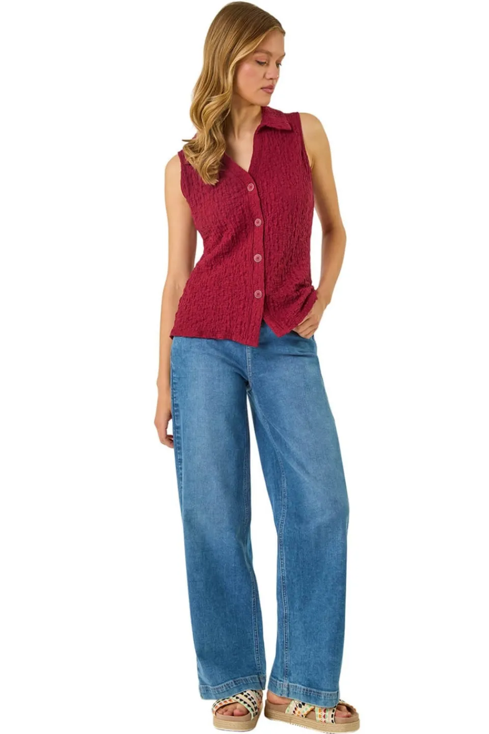 Tops>Roman Burgundy Wine Textured Sleeveless Buttoned Blouse