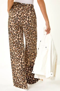 Trousers><noscript><img width=