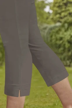 Trousers><noscript><img width=