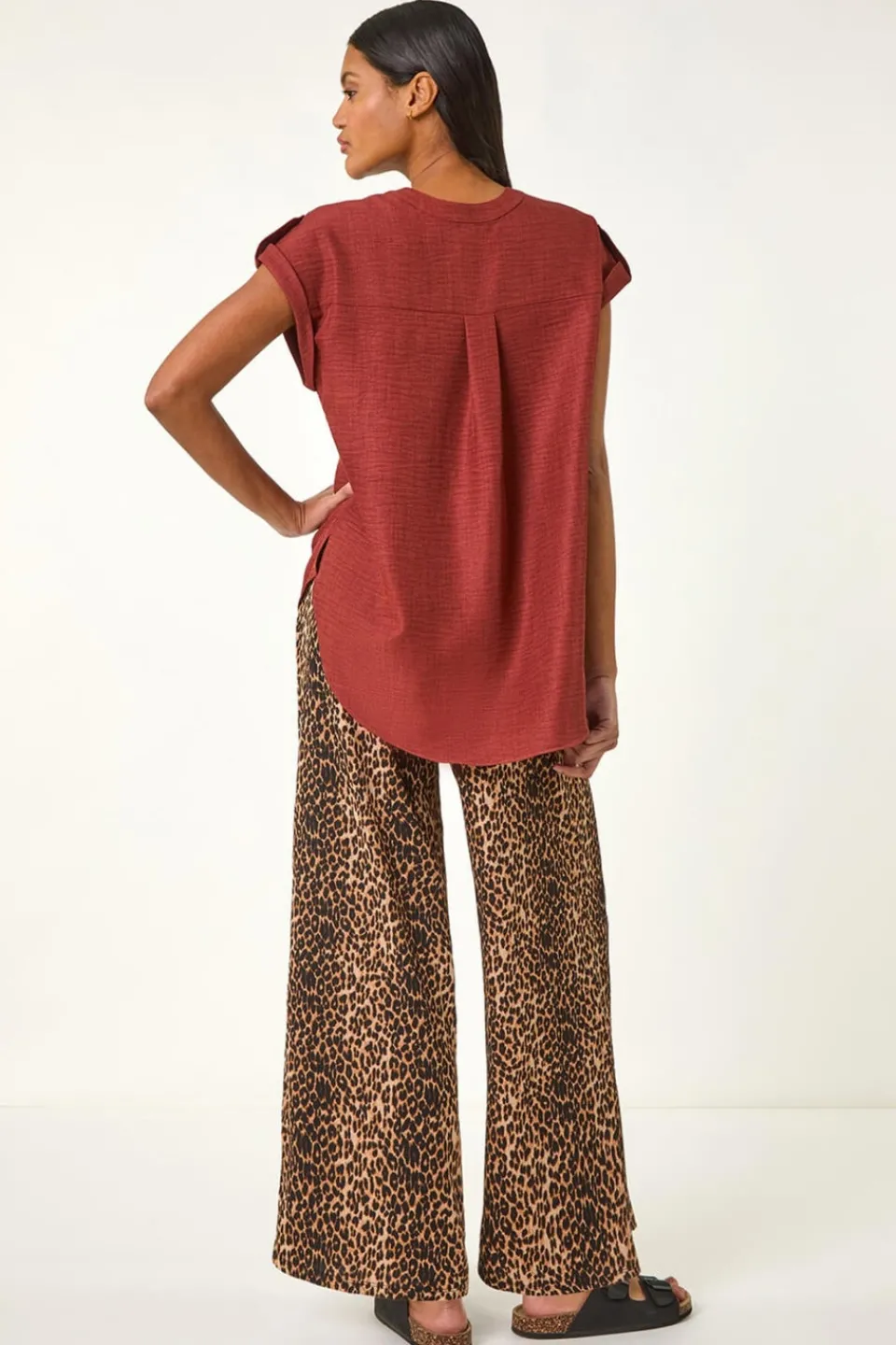 Tops>Roman Chocolate Pleated Notch Neck Top
