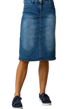 Skirts><noscript><img width=