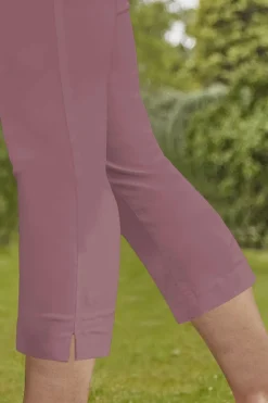 Trousers><noscript><img width=