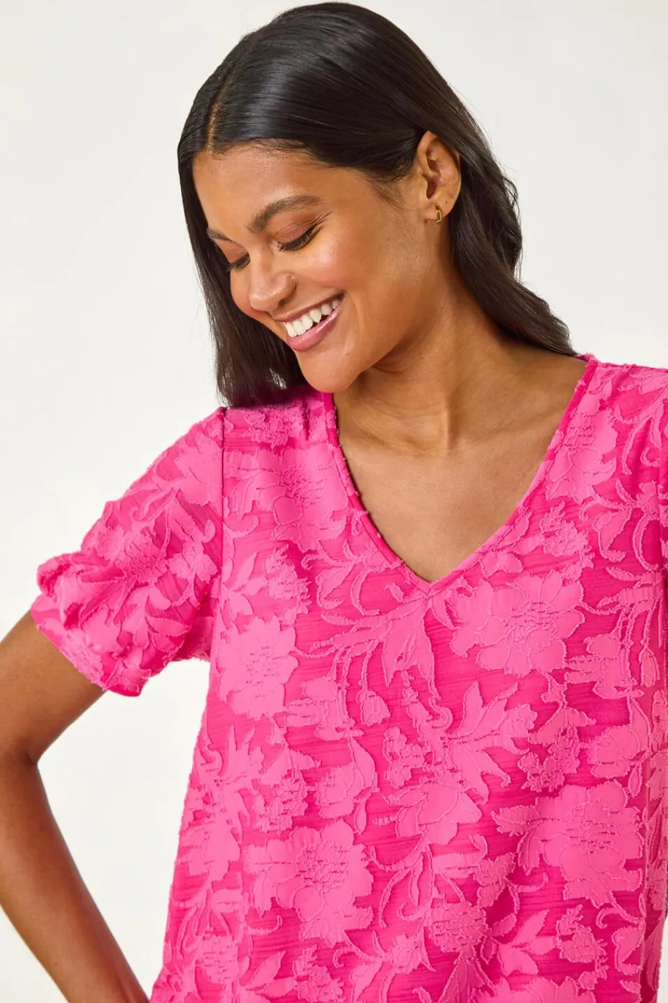 Tops>Roman Fuchsia Textured Floral Blouson Hem Stretch Top