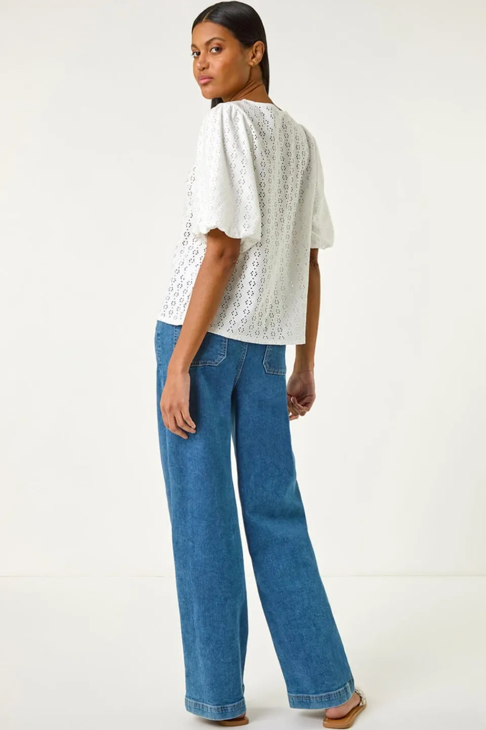 T-Shirts>Roman Ivory Broderie Puff Sleeve Top