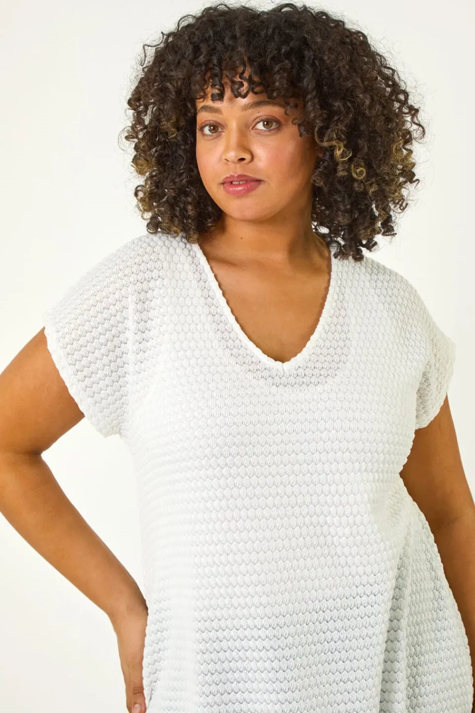 Tops>Roman Ivory Curve Crochet V-Neck Stretch Top