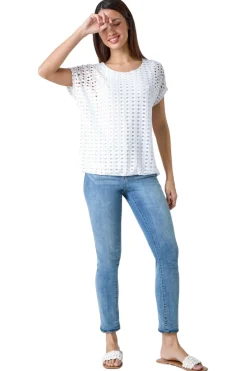 Tops><noscript><img width=