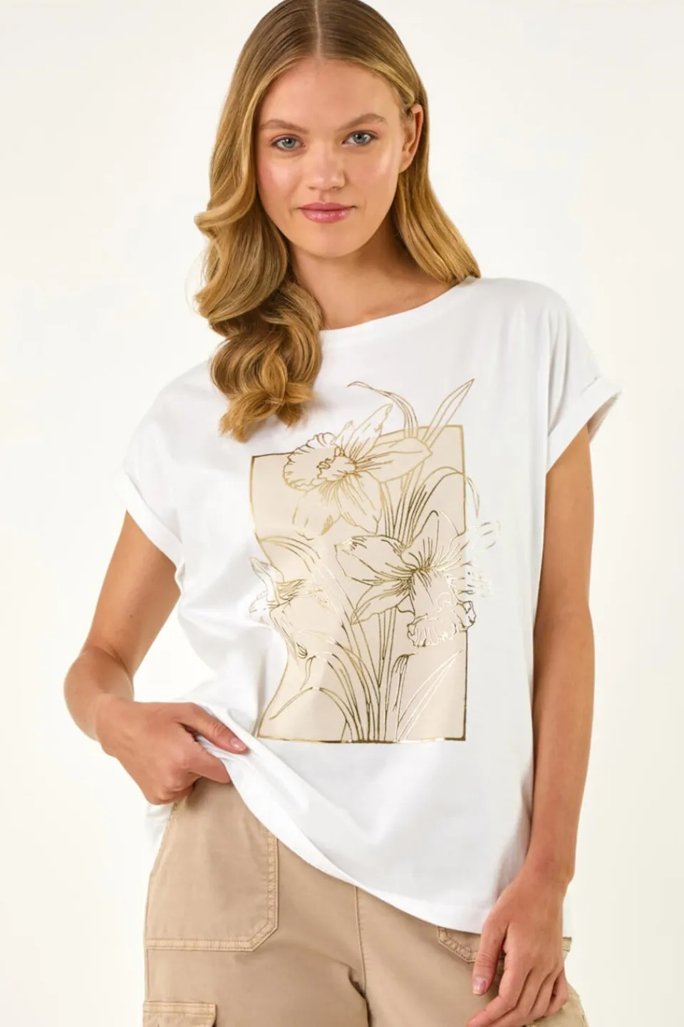 T-Shirts>Roman Ivory Daffodil Print Cotton Tee