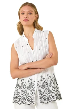 Blouses & Shirts><noscript><img width=