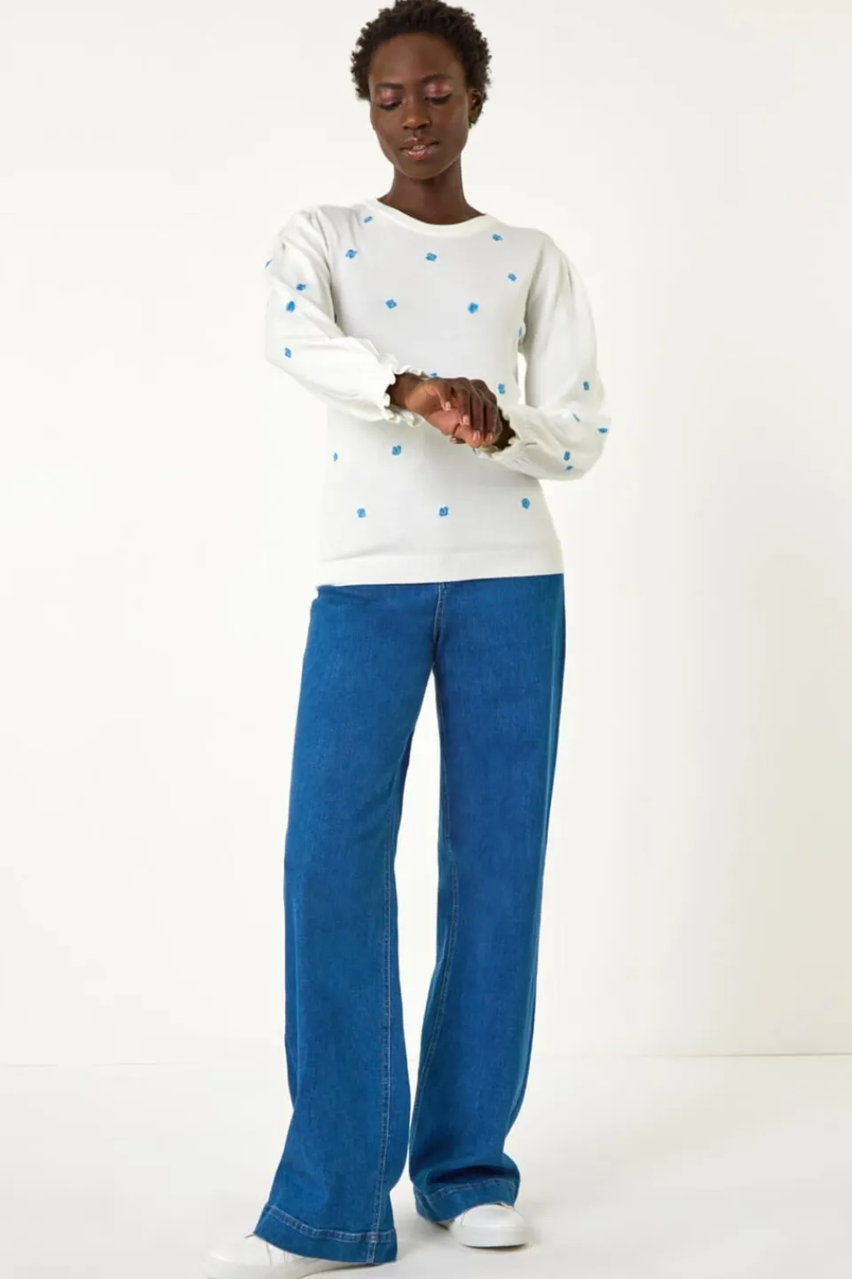 Tops>Roman Ivory Floral Embroidery Knit Top