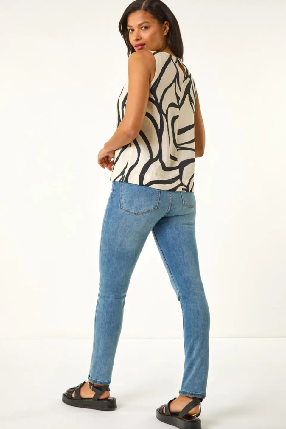 Tops>Roman Ivory Mono Abstract Print Shell Top