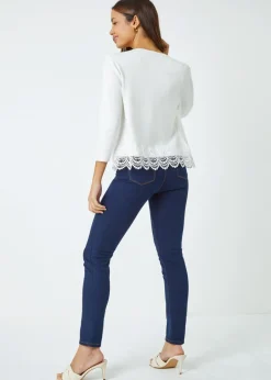 Knitwear><noscript><img width=