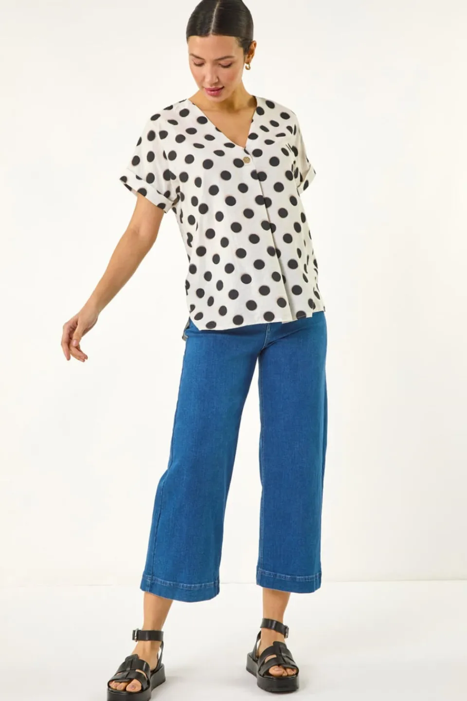 Tops>Roman Ivory Spotted Pleat Front V Neck Top