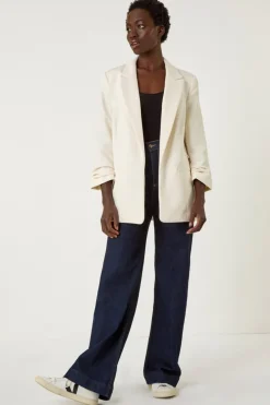 Coats & Jackets><noscript><img width=
