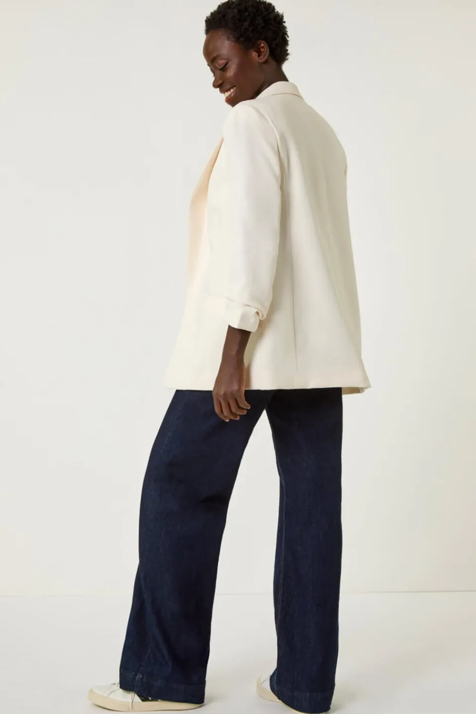 Coats & Jackets>Roman Ivory Tailored Ruched Sleeve Stretch Blazer