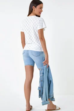 T-Shirts><noscript><img width=