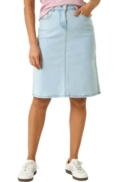 Skirts><noscript><img width=