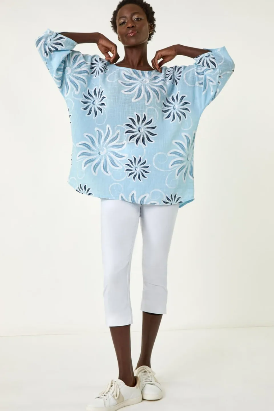 Tops>Roman Light Blue Floral Print Tunic Top