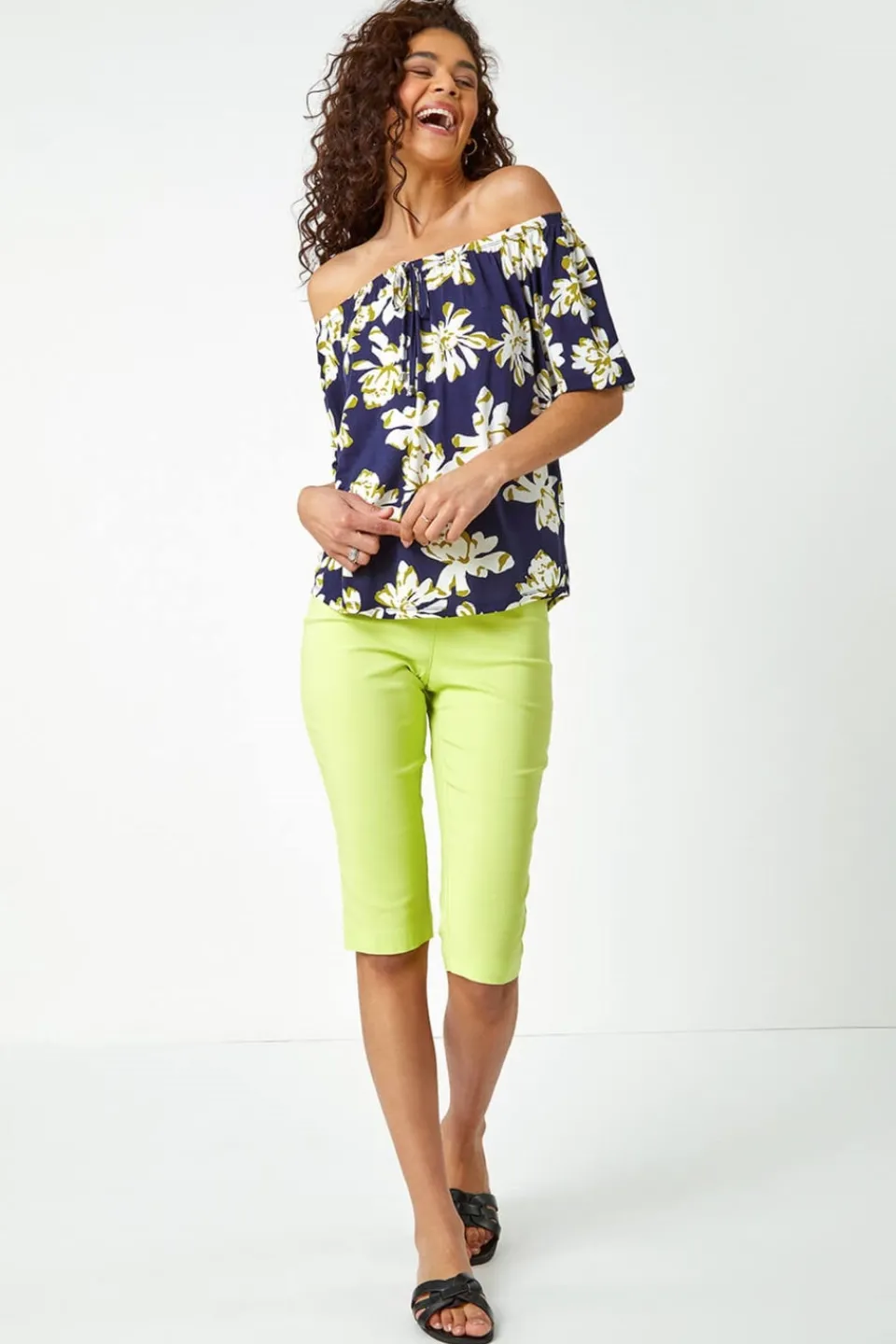 Shorts>Roman Lime Stretch Knee Length Elastic Waist Shorts
