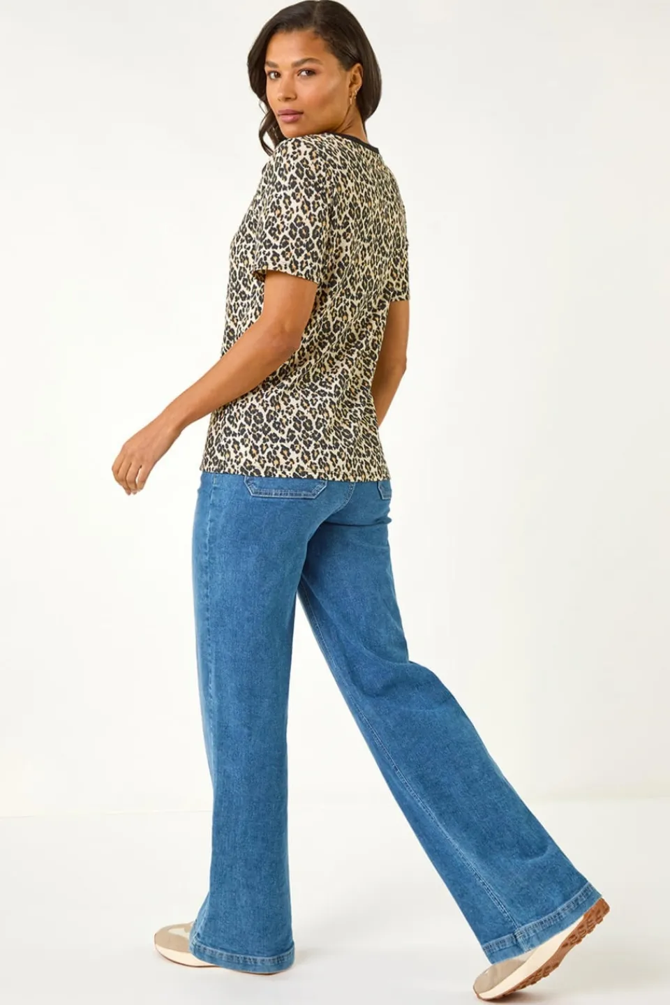 Tops>Roman Natural Textured Animal Print Stretch Tee