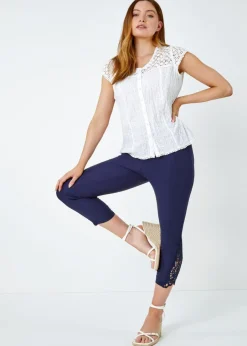 Trousers><noscript><img width=