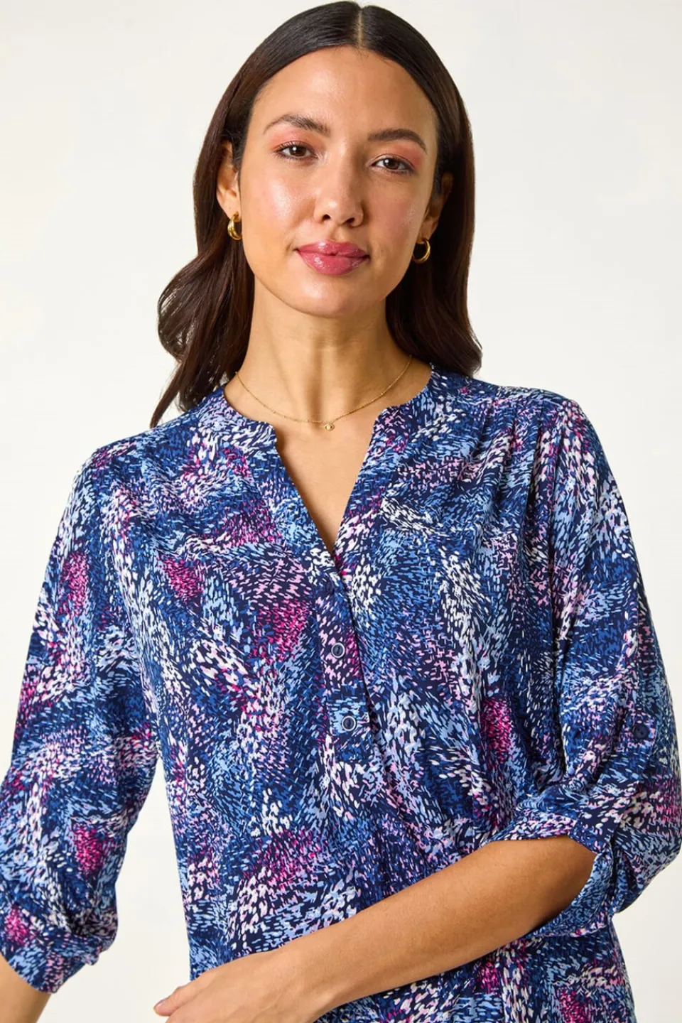 T-Shirts>Roman Pink Textured Abstract Print V-Neck Stretch Top