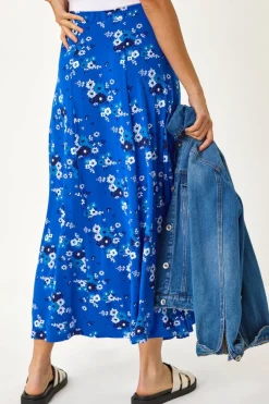 Skirts><noscript><img width=