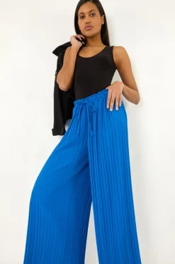Trousers><noscript><img width=