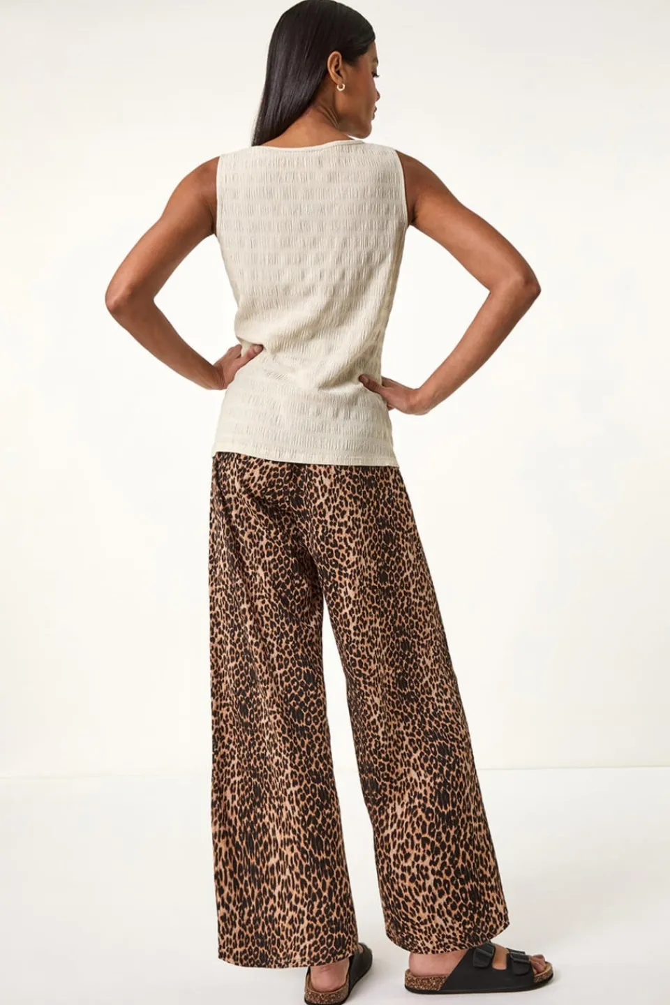 Tops>Roman Stone Button Detail Stretch Top