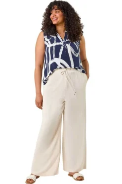 Trousers><noscript><img width=