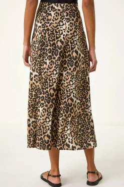 Skirts><noscript><img width=