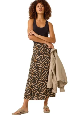 Skirts><noscript><img width=