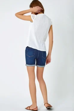 T-Shirts><noscript><img width=