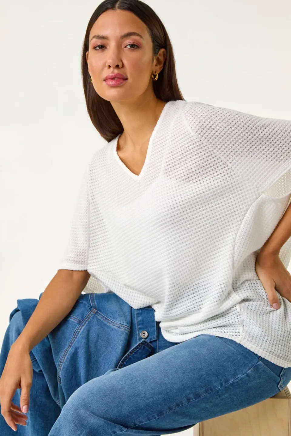 T-Shirts>Roman White Textured V-Neck Cocoon Stretch Top