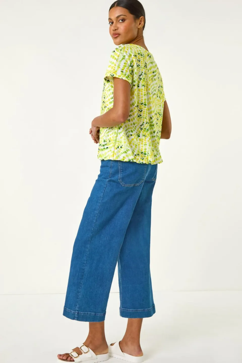 T-Shirts>Roman Yellow Abstract Print Bubble Hem Top