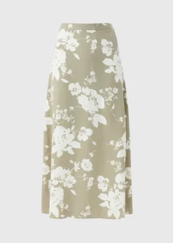 Skirts><noscript><img width=