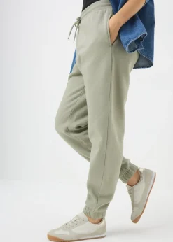 Trousers><noscript><img width=