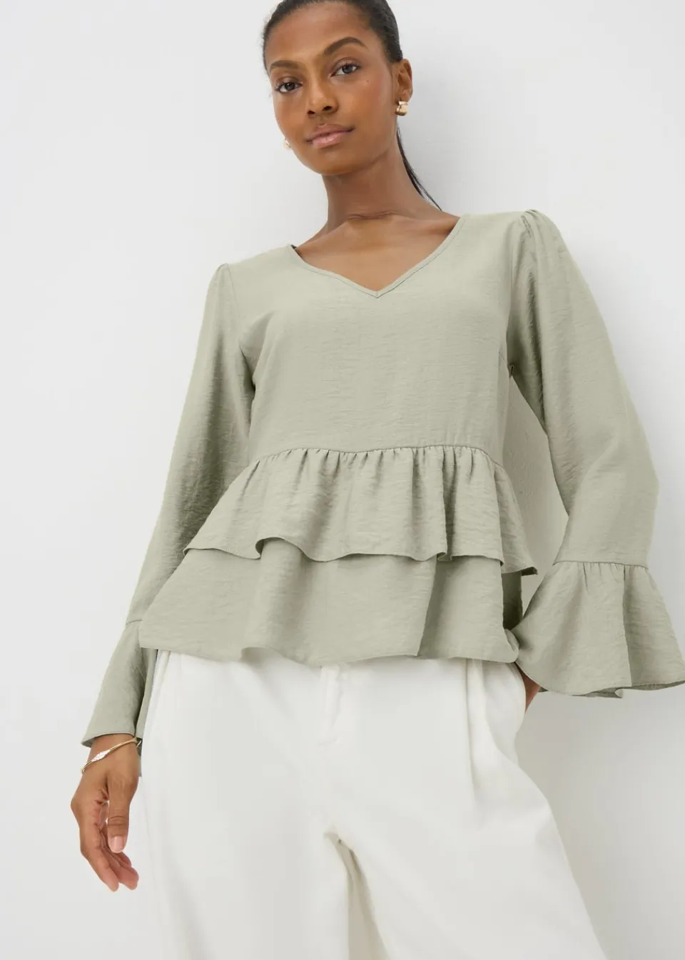 Tops>Papaya Sage V-Neck Ruffle Blouse
