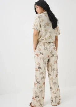 Trousers><noscript><img width=