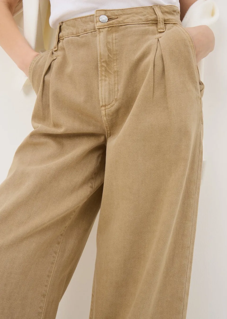 Jeans & Jeggings>Papaya Pleat Wide Leg Jeans Stone