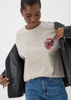T-Shirts><noscript><img width=