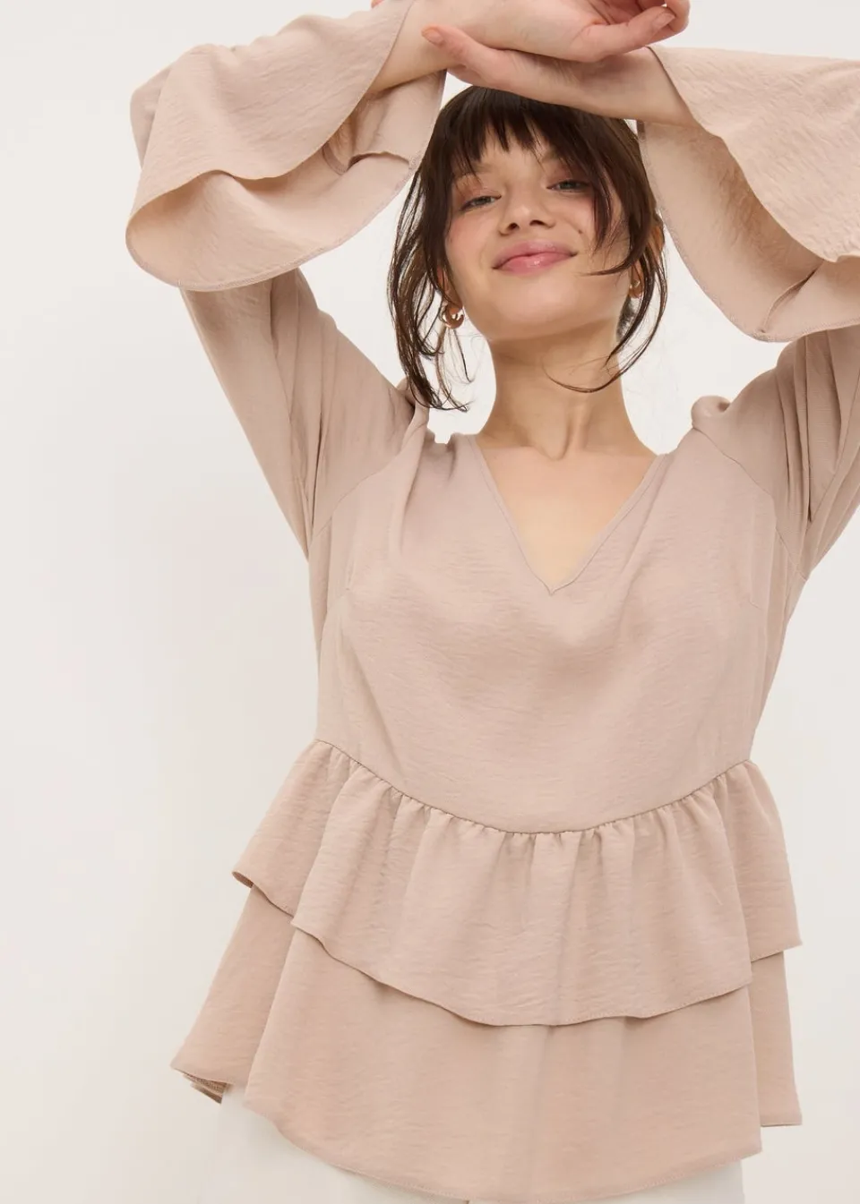 Tops>Papaya Stone V-Neck Ruffle Blouse