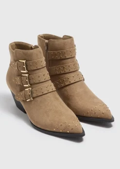 Footwear><noscript><img width=