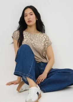 T-Shirts><noscript><img width=