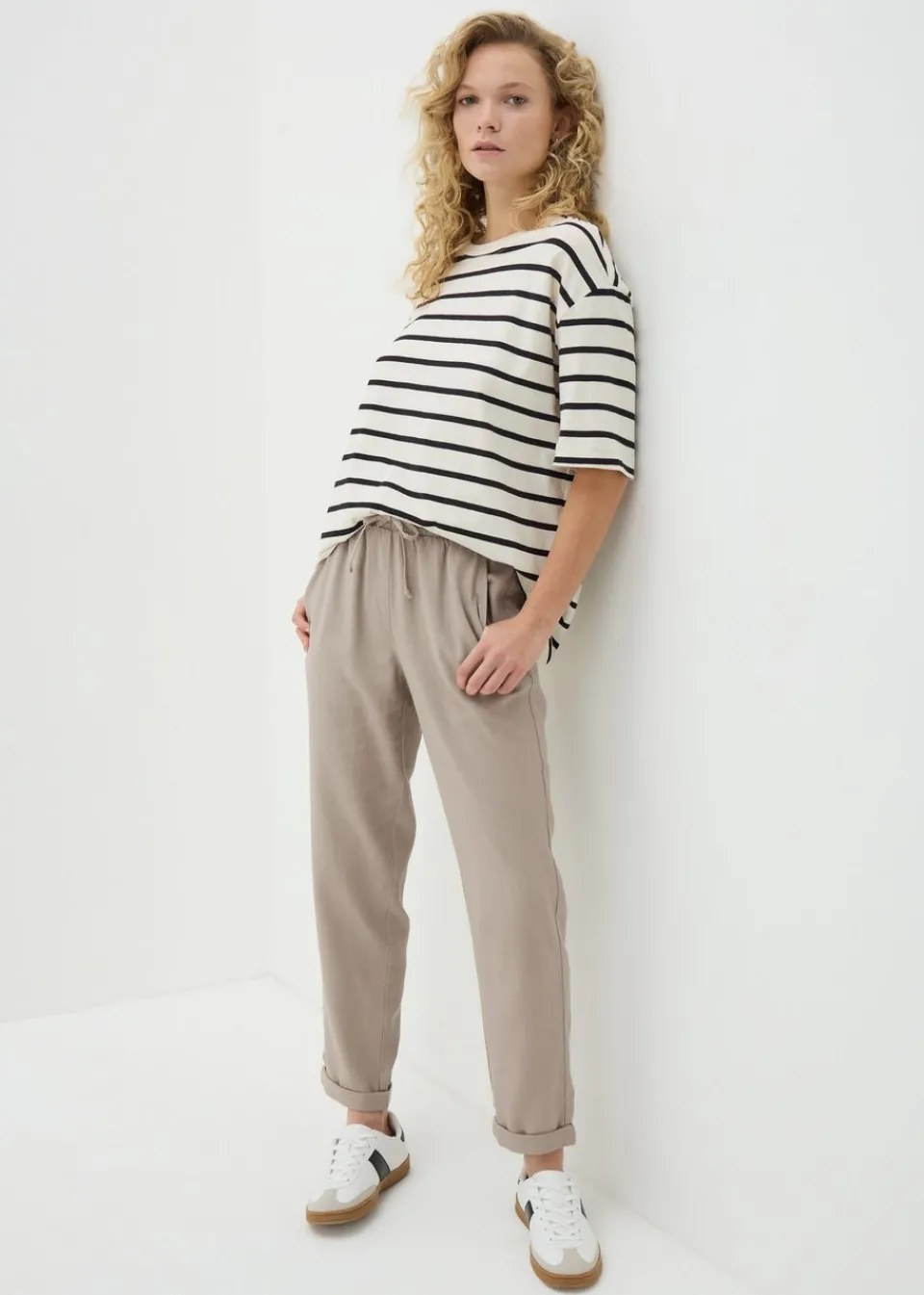 Trousers>Papaya Taupe Linen Blend Tapered Trousers